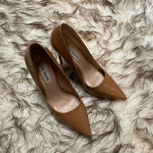 Steve madden brown pointed heal